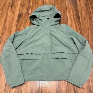 Lululemon Always Effortless Jacket Sage Green Womens Size 8 LW4BW8S